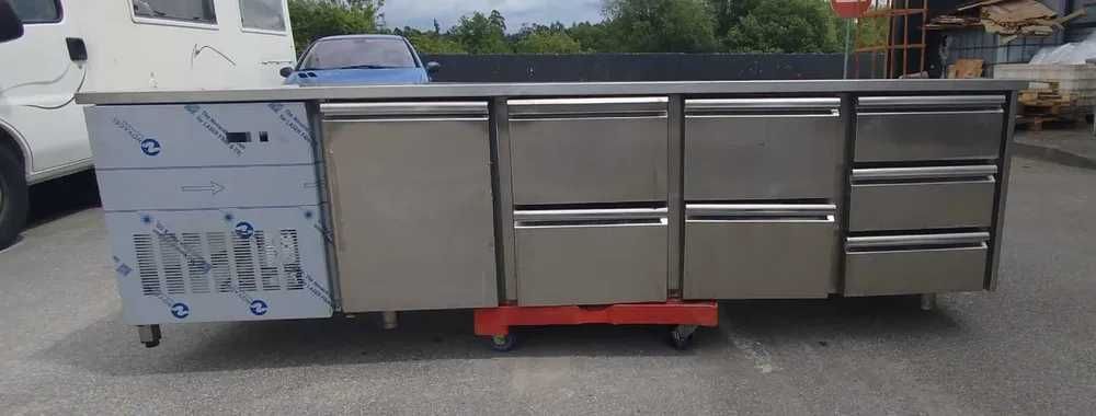 Bancada refrigerada de gavetas em inox - Recondicionada