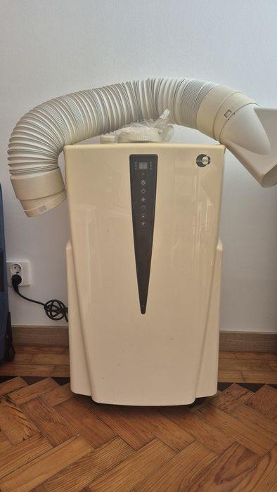 Ar Condicionado Portátil Equation 12.000 BTU - Frio e Calor