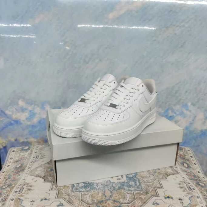 Nowe Nike_Air_Force_1_Low_07_White R.   45