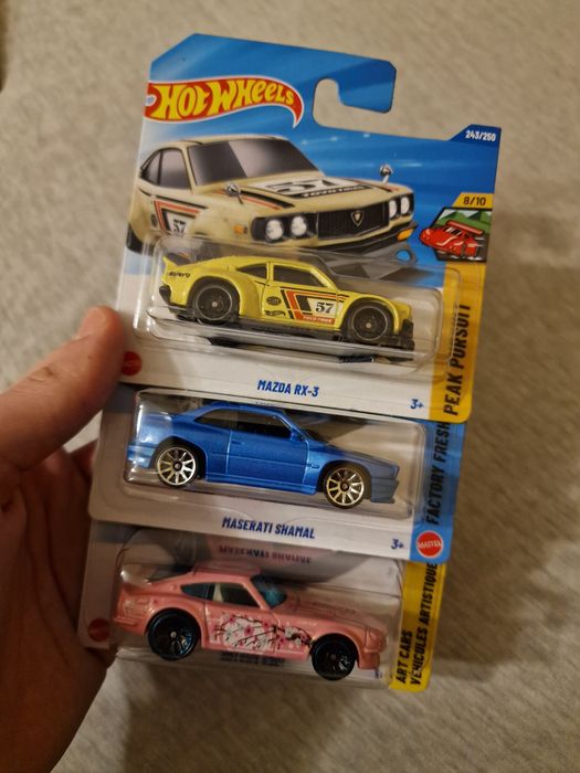 Zestaw 3x Mazda + Datsun + Maserati Hot Wheels Main