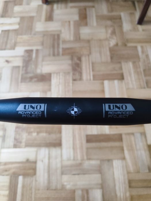 Guiador Gravel/Estrada UNO 40cm c/ flare