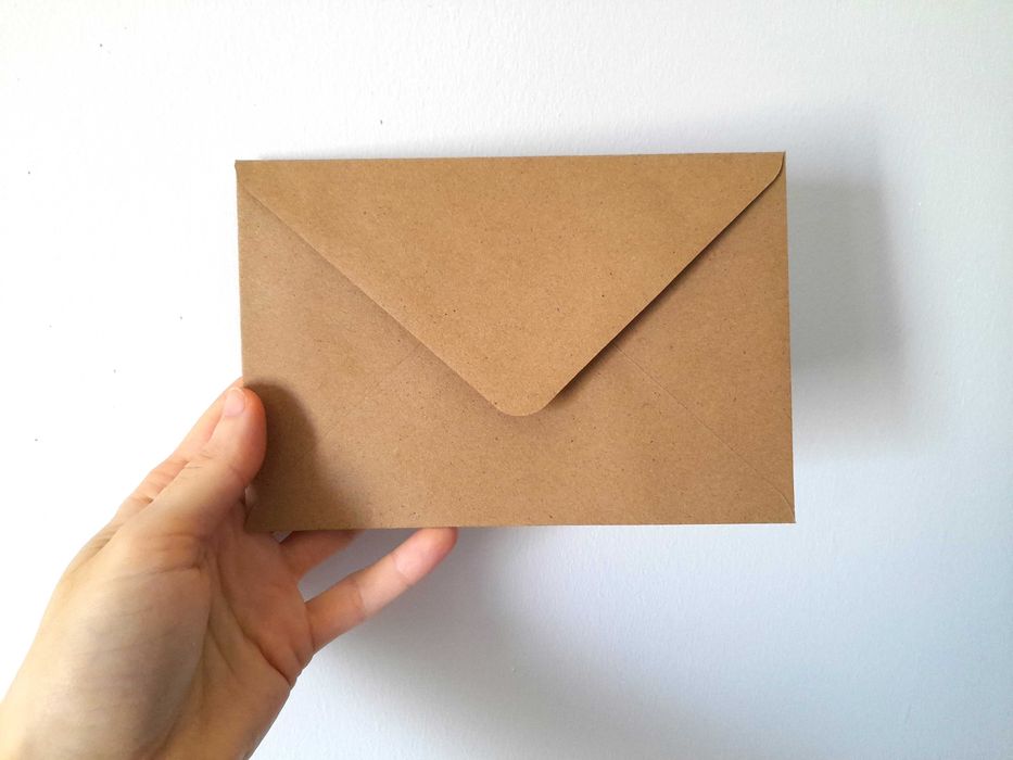 Envelopes Natural 12x17.6cm - um pouco maior que C6