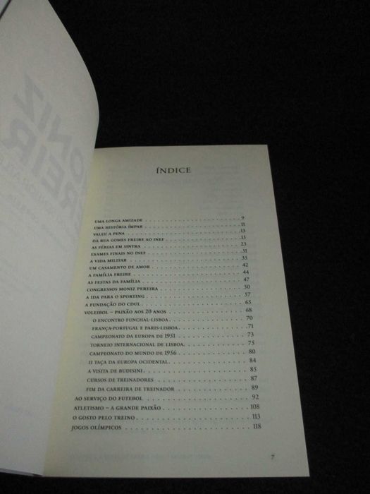 Livro Moniz Pereira Vida e Obra do Senhor Atletismo Fernando Correia