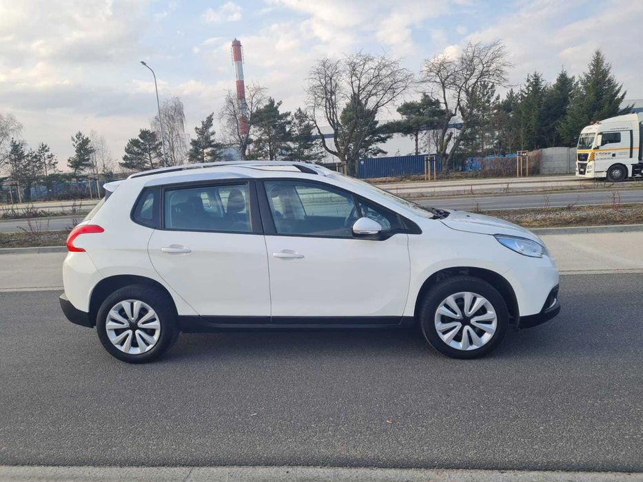 Peugeot 2008 1.6ehdi manual klima tempomat tablet