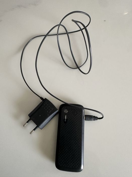 Telemóvel de teclas como novo