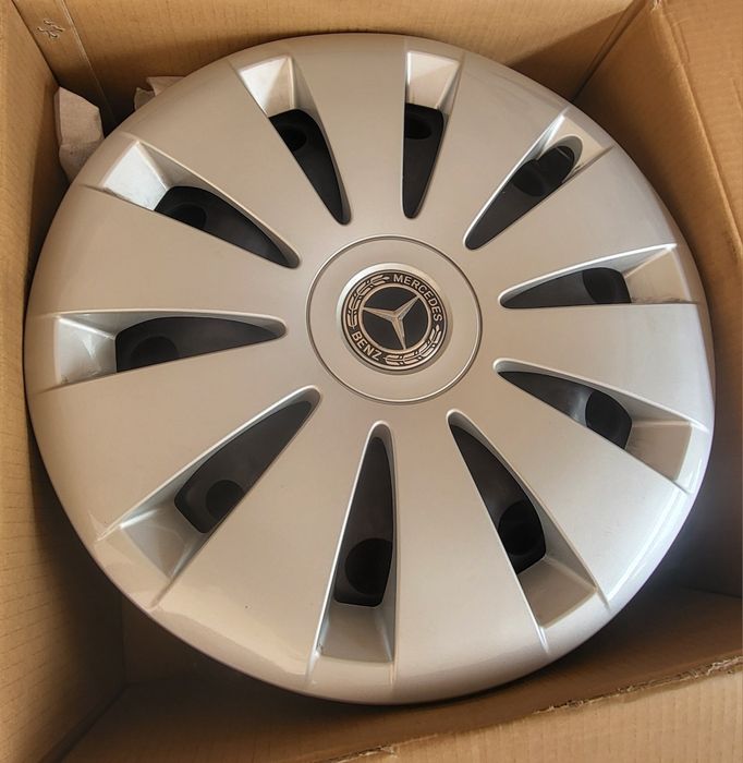 Conjunto de jantes e tampões 17 originais Mercedes, como novas