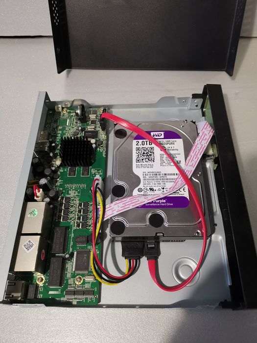 Набор видео наблюдения. POE NVR 8каналов.