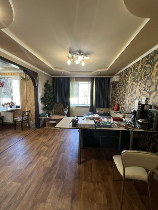 Продам 5к АОг 6 эт Центр Лесого Берега