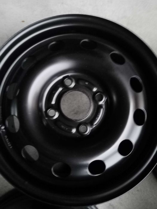 Felgi stalowe Ford fiesta V VI Fusion 5,5j14 et 47,5 4x108 ch 63,4