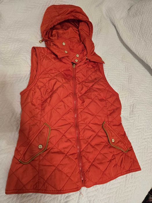 Kamizelka Massimo Dutti czerwona 37 taliowana