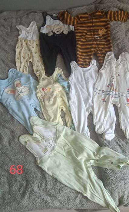 Paczka ubranek dla chłopaka 68 ( 50 sztuk )plus gratisy