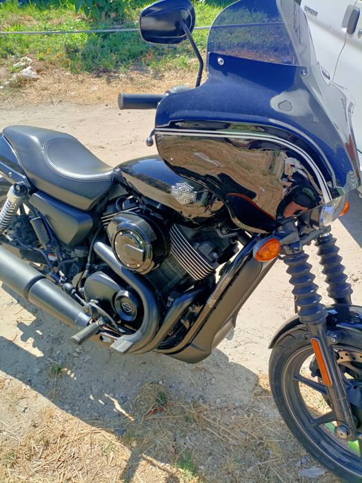 Harley Davidson .