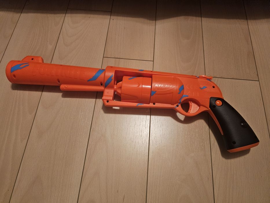 Pistola Nerf: revolver fortnite