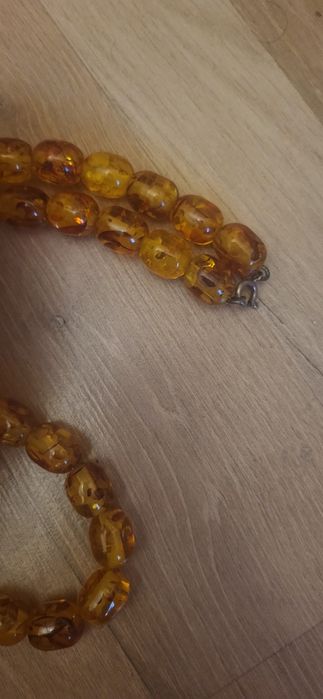 Korale bursztynowe