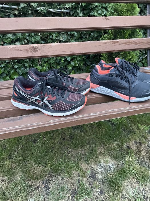 Asics Кросівки жіночі без пошкоджень. Водонепроникні кросівки.