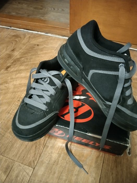 Продам кросівки -ролики