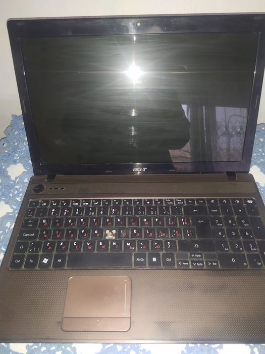 Продам ноутбук в рабочем состоянии