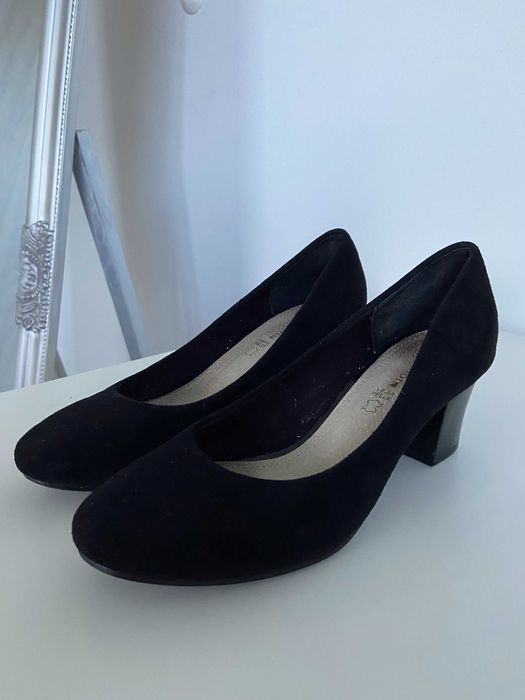 Czółenka czarne rozmiar 36