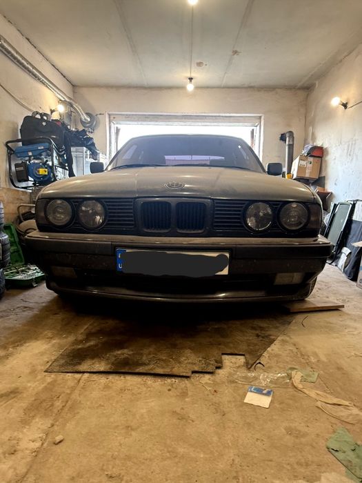 Продам. BMW E34,