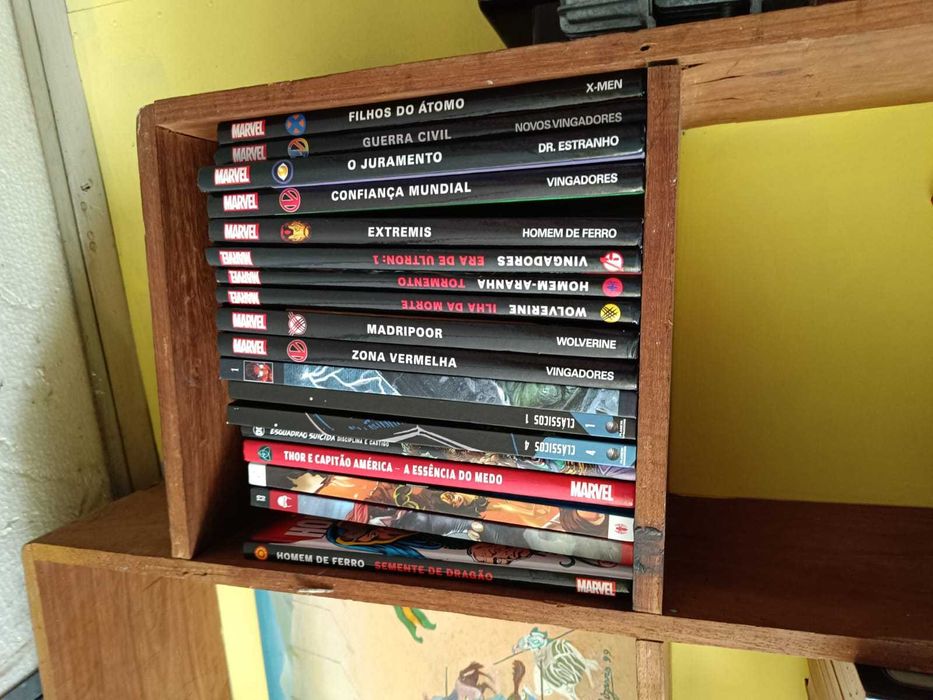 Livros Marvel - Diversas unidades