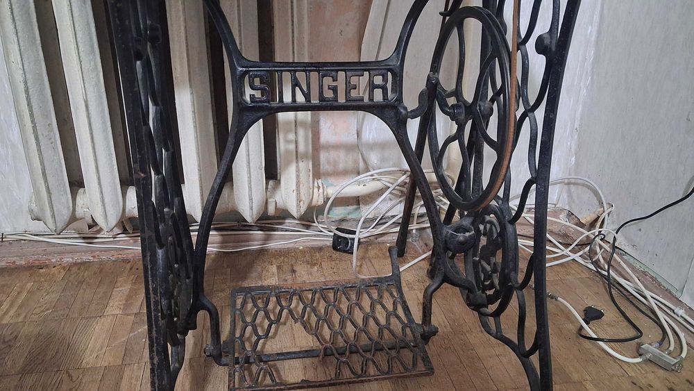 Швейна машинка Singer початку 20 століття