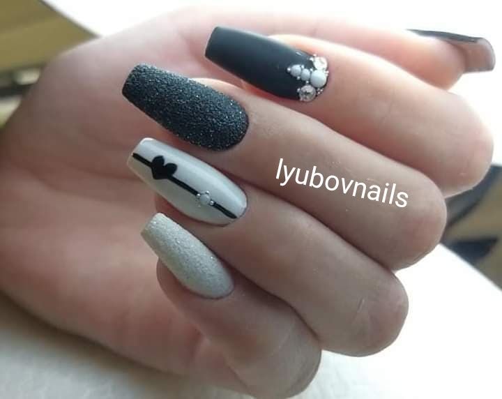 Лісний масив.Нарощування.Корекція.Педикюр.