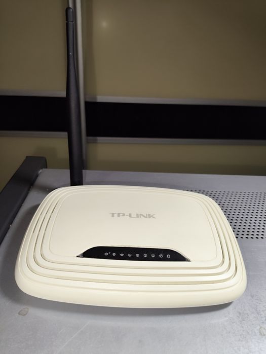 Маршрутизатор TP-LINK TL-WR740N