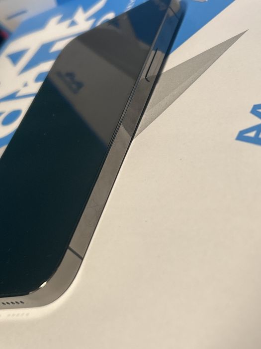 Iphone 12 PRO stan bardzo dobry bez blokad