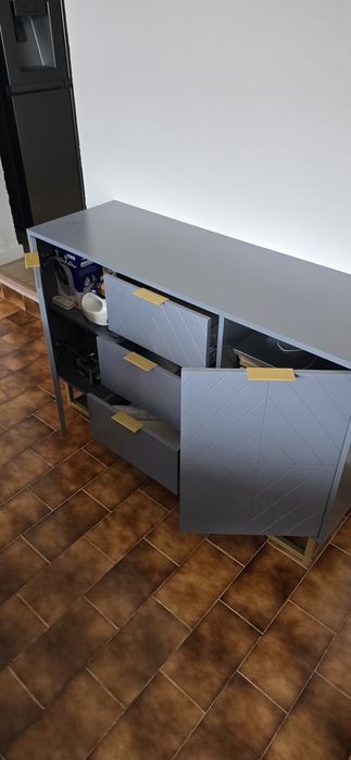 HOMCOM Aparador Auxiliar Armário de Armazenamento com 3 Gavetas e 2 Armários com Prateleira Ajustável 120x40x76 cm Cinza