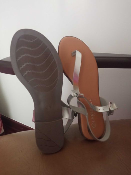 Sandálias n°37 Novas