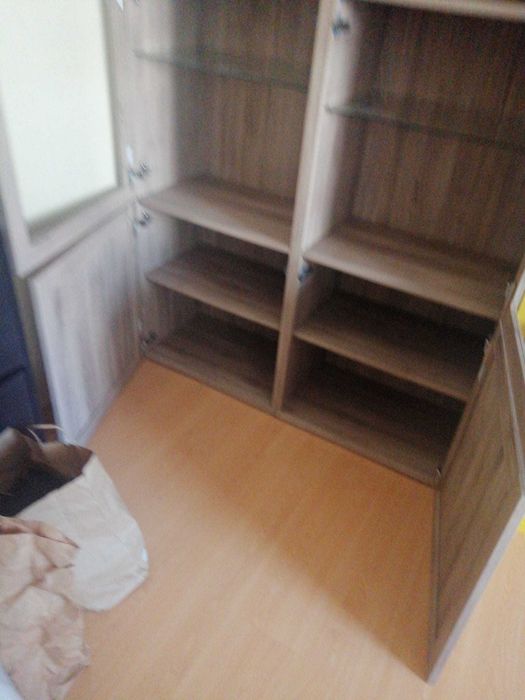 Conjunto 2 Móveis / Estantes IKEA BESTÅ com Portas e Vidro (Efeito Carvalho)