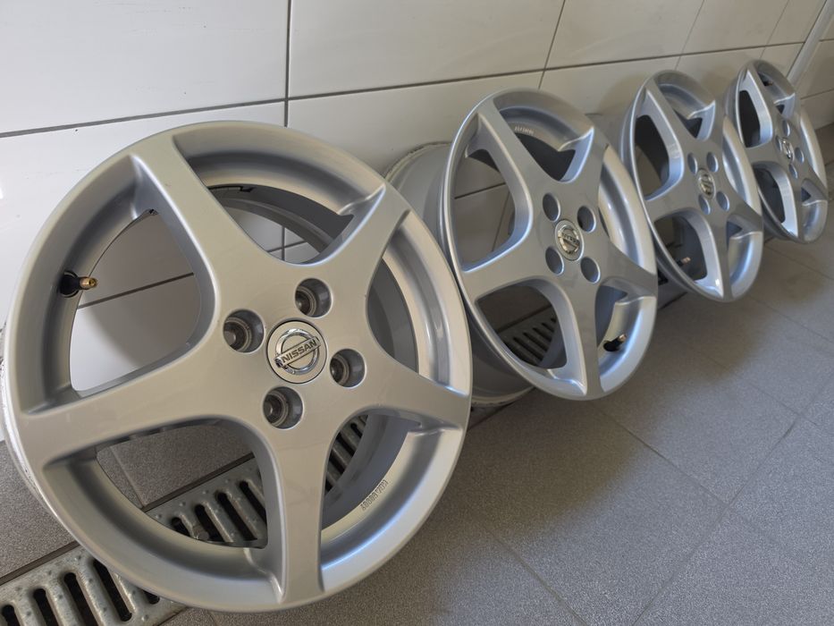 Alufelgi  15 4x100+czujniki TPMS Nissan Micra Note Renault Clio Captur Toyota yaris II III Suzuki Swift
