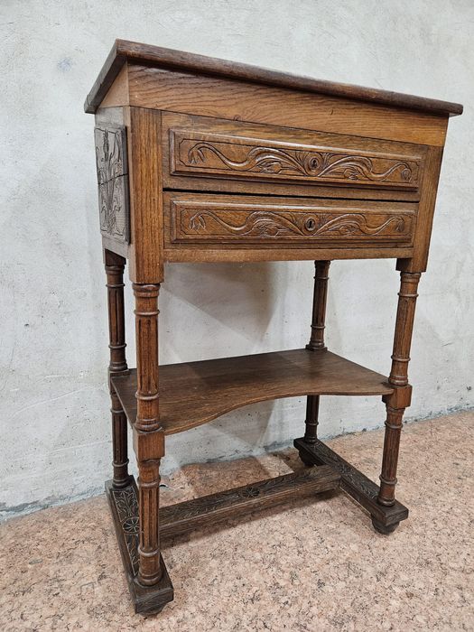 Stara komoda wysoka /