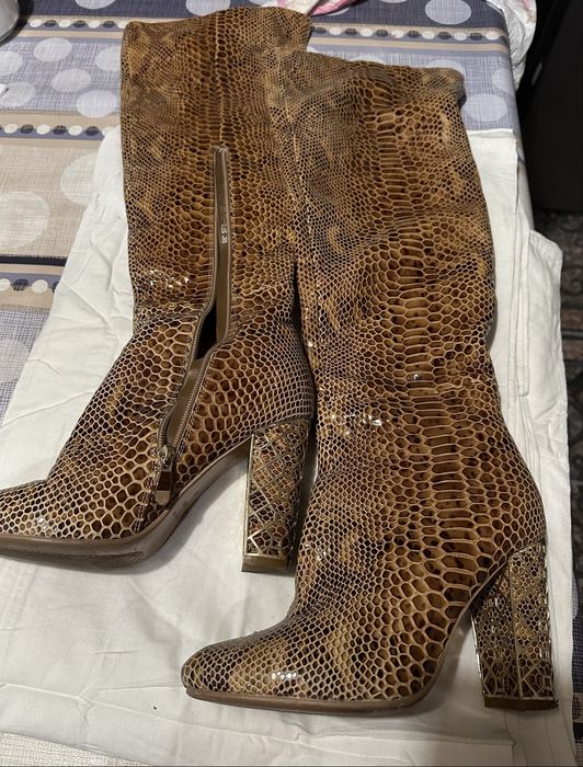 Сапоги демисезонные, фирмы АRIN