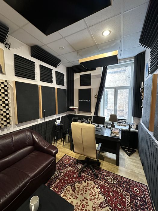 Здам ізольовану кімнату 17 м² під студію звукозапису/творчу майстерню