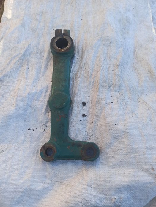 Ричаг важіль центральний рульового керування трактора юмз-6