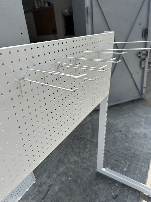 Гачок, крючок, сетка, перфорация, торгове обладнання, Modern Expo