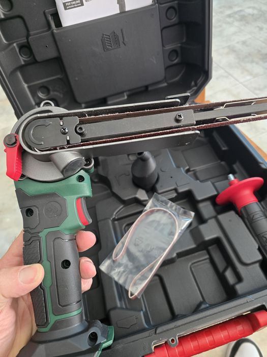 Lixadeira de banda Parkside 20V