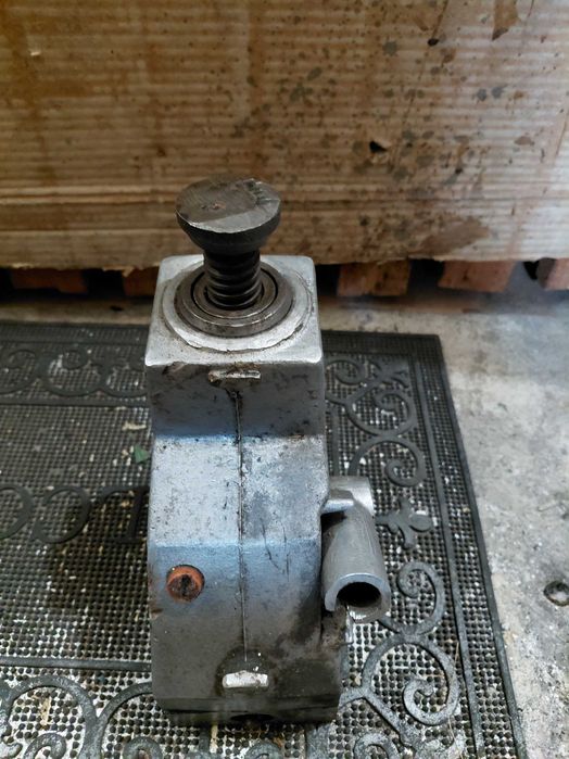 Podnosnik  lewarek hydrauliczny skamet