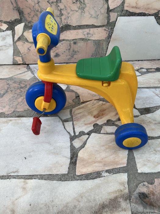 Triciclo crianca Chicco