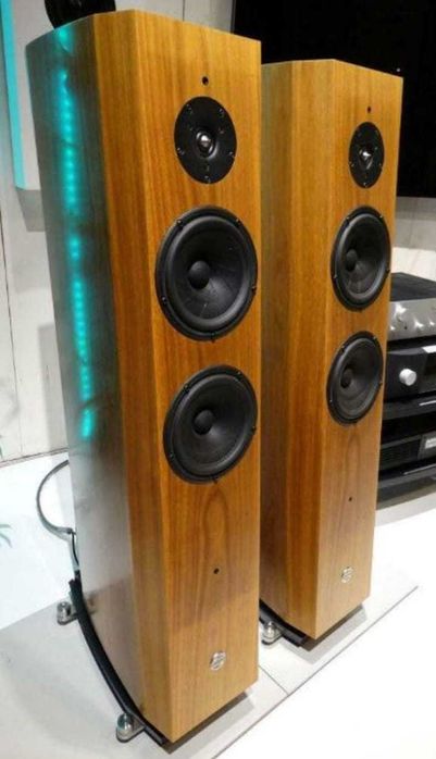 (OPORTUNIDADE)Colunas Gamut M 5