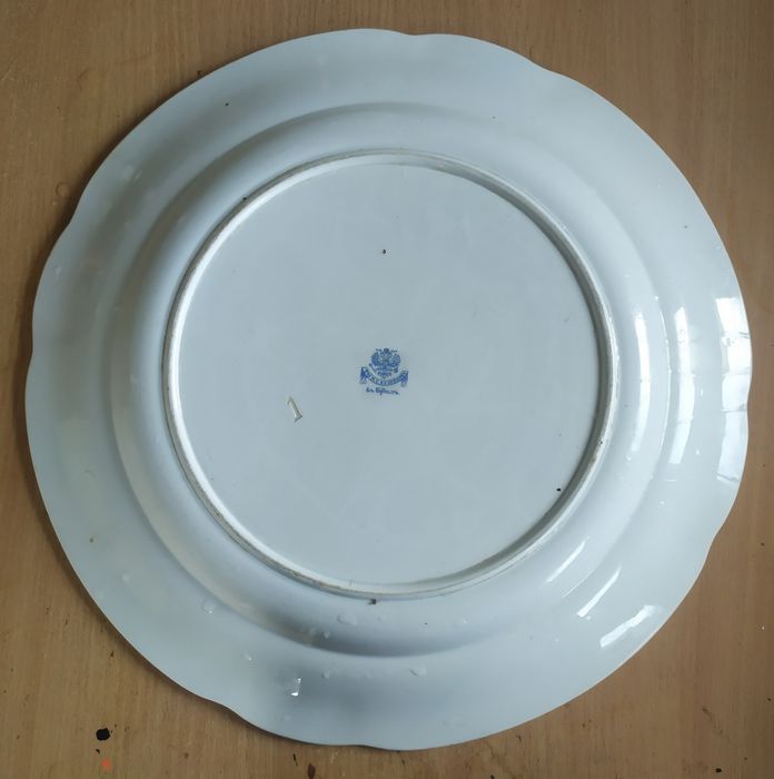 Антикварное до революционное блюдо М.С. Кузнецова