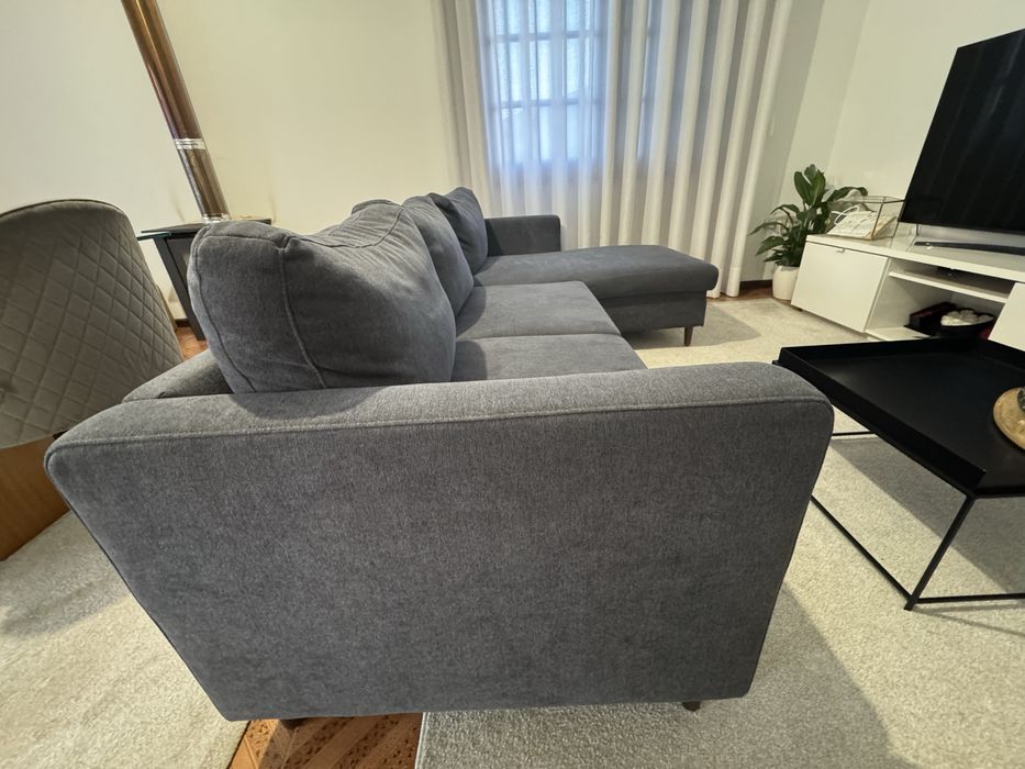 Sofá com Chaise Longue