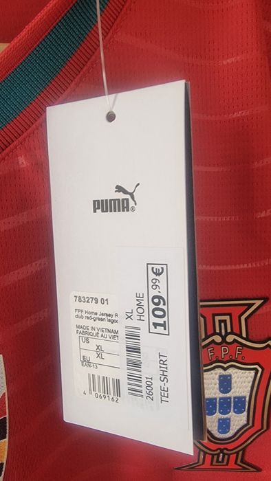 Camisola de portugal  do cristiano  ronaldo  comprada na loja de portu