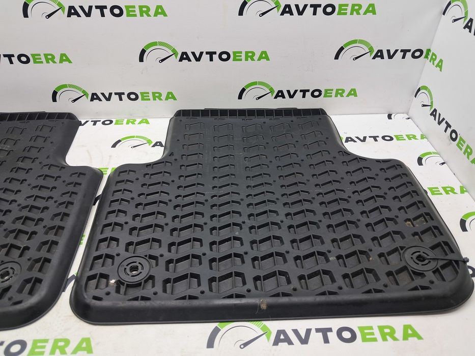 Комплект ковриков резина AUDI Q7 4M 16-25 4M0061511041