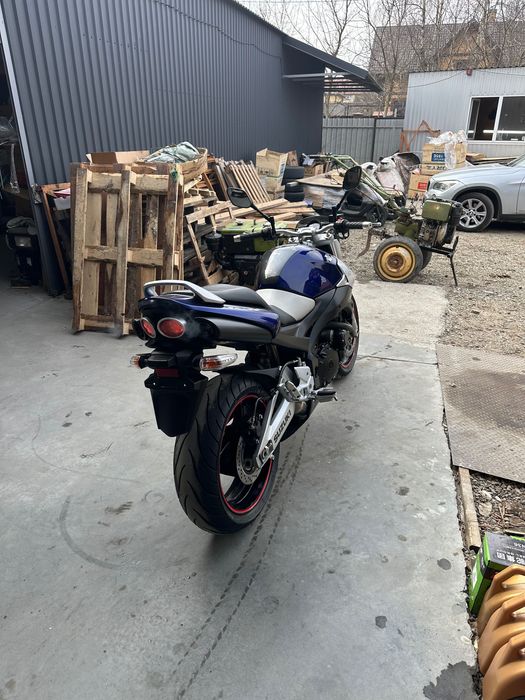 Продаж Suzuki GSR