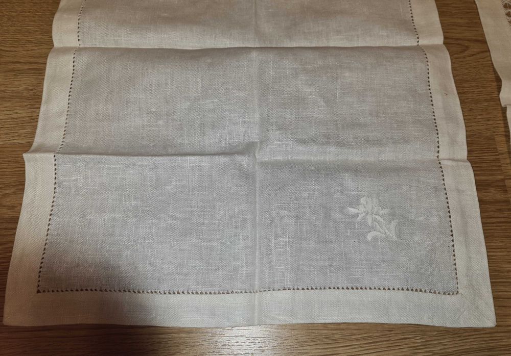 Toalhas, Naprons e Guardanapos antigos bordados
