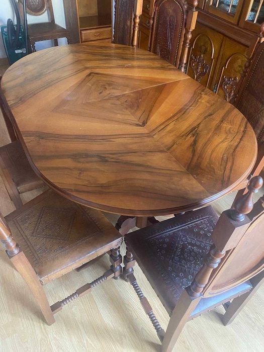 Conjunto móveis de sala de jantar (Muito bom estado)