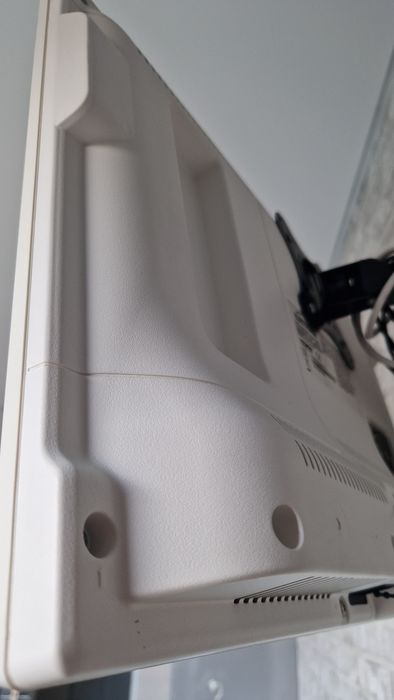 TV White Electronics64585393777155122