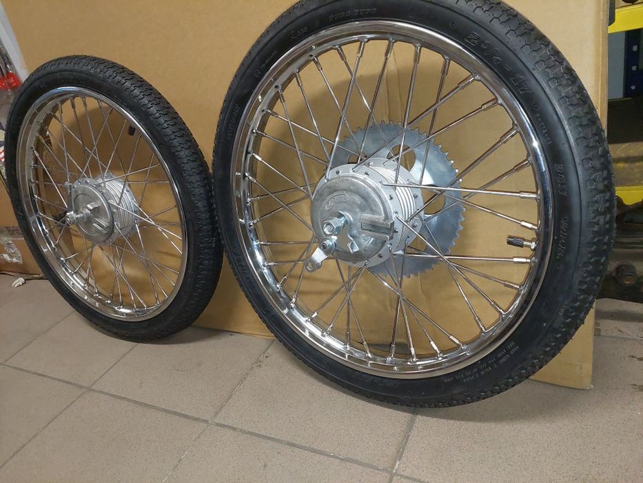 Odrestaurowane jak nowe kola tyl romet ogar 200 3 biegowy r17 cali kpl